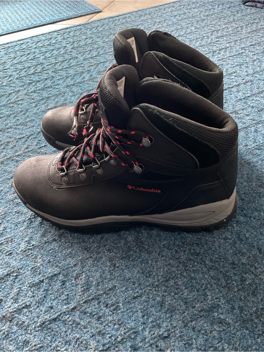 Columbia Women’s Omni Max Waterproof Boot